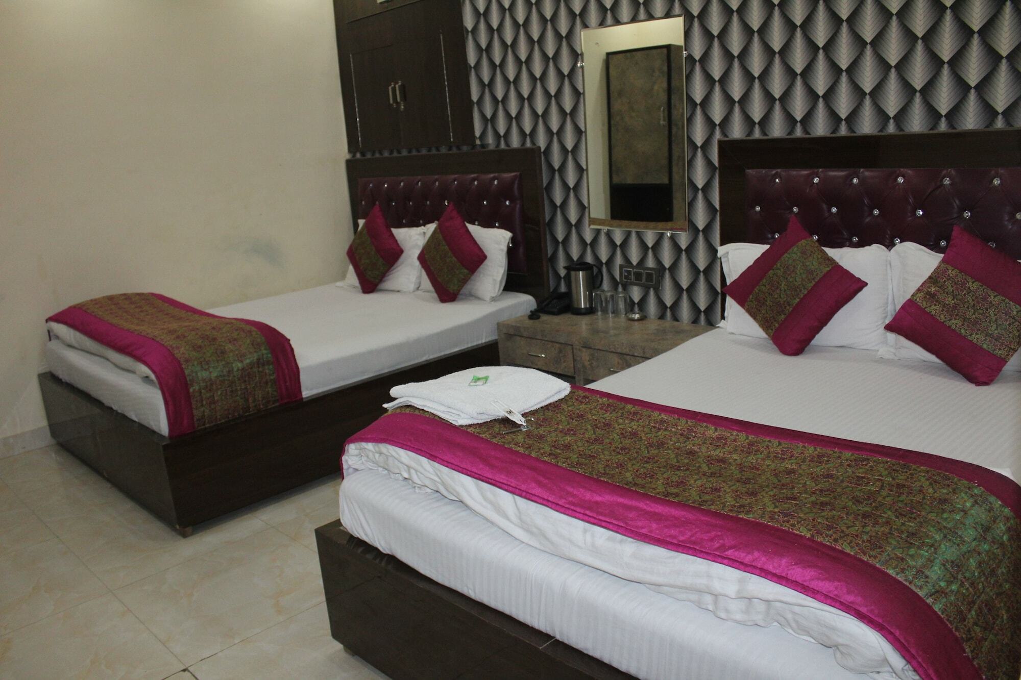 Hotel Marwari@New Delhi Railway Station Esterno foto